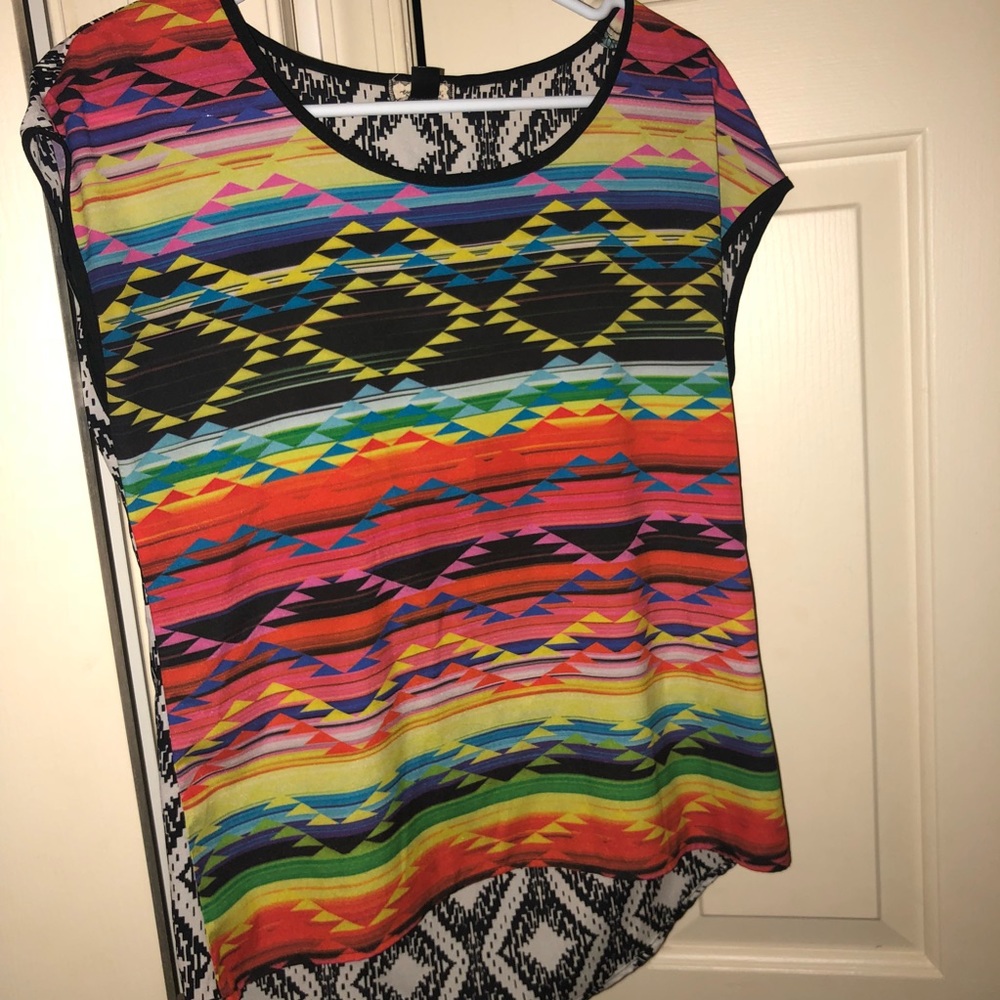 Geometric and Tribal Print Shirt Size Small